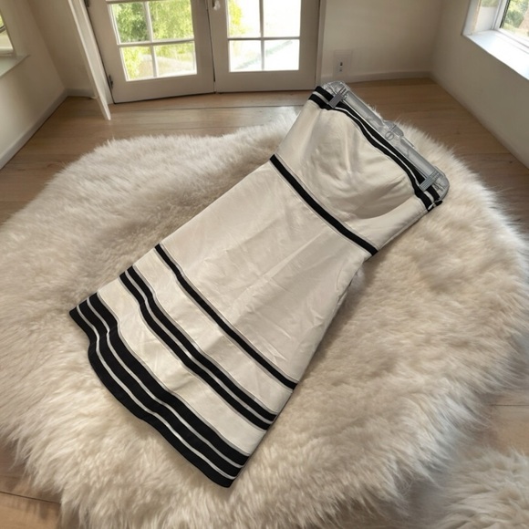 New Ann Taylor Strapless Striped Fit Flare Midi Dress Black White Piping 2P NWT - Picture 3 of 15